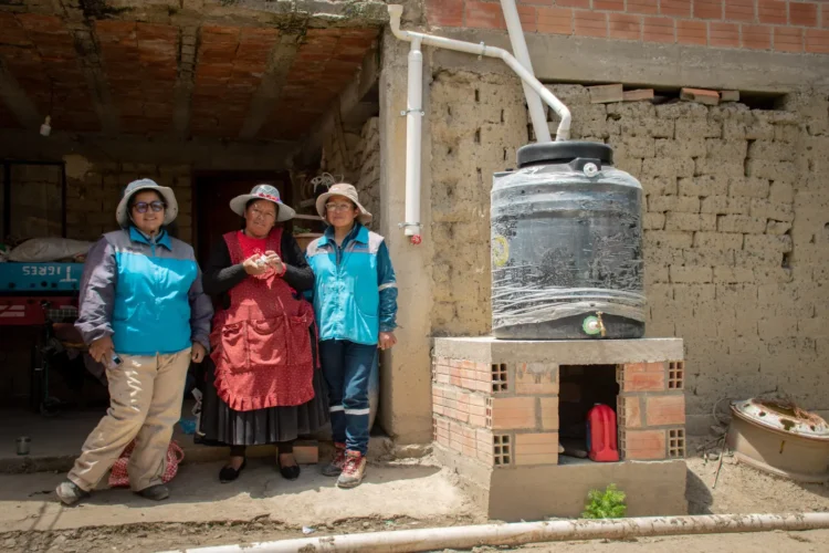 Hábitat Bolivia celebra 40 años en beneficio de familias vulnerables. FOTO: Hábitat Bolivia