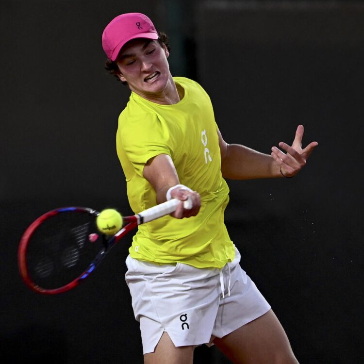 A la espera de Zverev y Fonseca, Jarry y Munar avanzan a octavos en Rio