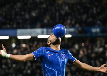 Chelsea se reencuentra con la victoria, paso atrás de Aston Villa