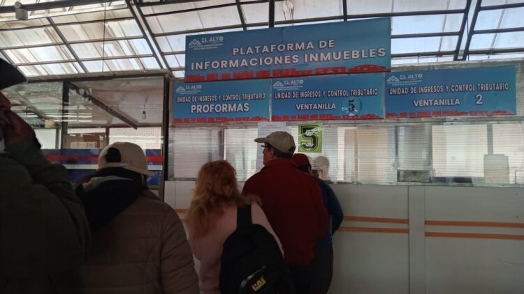 Oficina de Recaudaciones en El Alto.
