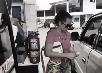 Santa Cruz: denuncian presunto uso indebido de vehículo estatal para compra de combustible