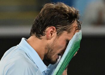 Medvedev, triple finalista en Australia, eliminado en segunda ronda por Tien