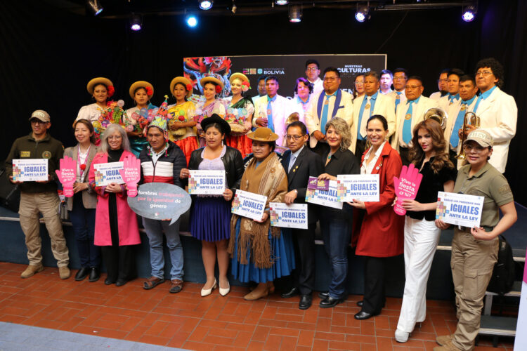 Instituciones lanzan una campaña contra la violencia durante las fiestas de los carnavales.