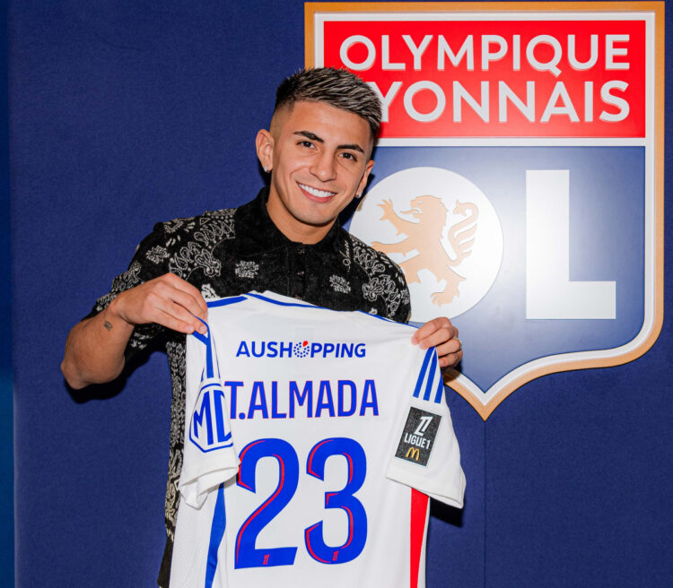 El Lyon ficha a Thiago Almada y cede al brasileño Adryelson al Anderlecht