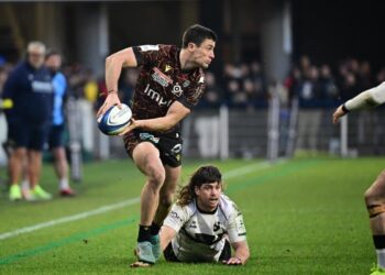 El rugbier argentino Bautista Delguy renueva hasta 2028 con el Clermont