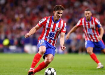 Julián Álvarez firma una remontada para el recuerdo del Atlético ante el Leverkusen