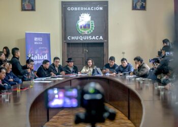 Salud activa Comisión Ad Hoc en Chuquisaca y se decide ayuda inmediata