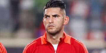 Perú debe ganar ‘como sea’ ante Uruguay para recuperar terreno en la eliminatoria, dice Zambrano