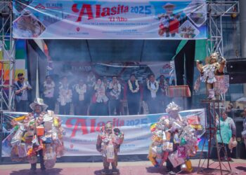 ‘La fe mueve montañas’: El Alto da paso a la Alasita 2025 con una celebración