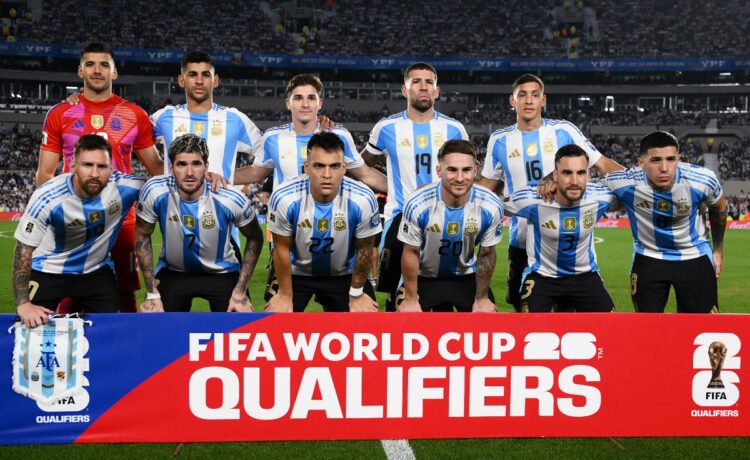 Argentina arrasa 6-0 a Bolivia en la eliminatoria en un nuevo show de Messi