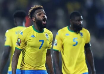 Muere a los 28 años el futbolista internacional gabonés Aaron Boupendza