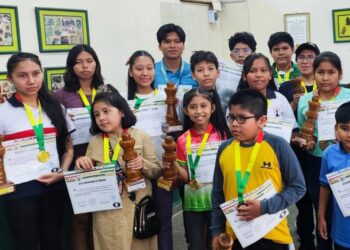 Mayta y Soliz triunfan en Sub-18 del Festival Panamericano de ajedrez