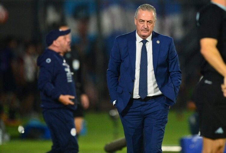 DT Alfaro: ‘(Ganar a) Bolivia nos lleva a la Copa del Mundo’