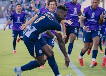 Alianza Lima, con Viscarra en portería, gana 2-1 de visita a Iquique
