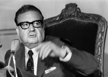 Una fotografía histórica del presidente de Chile Salvador Allende.