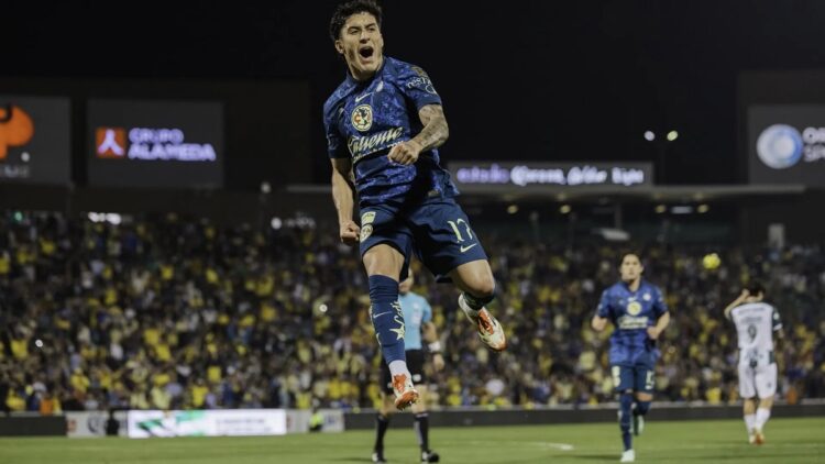 América golea al Santos y toma el liderato del Clausura mexicano