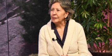 Amparo Ballivián plantea eliminar la subvención a combustibles y permitir la libre importación