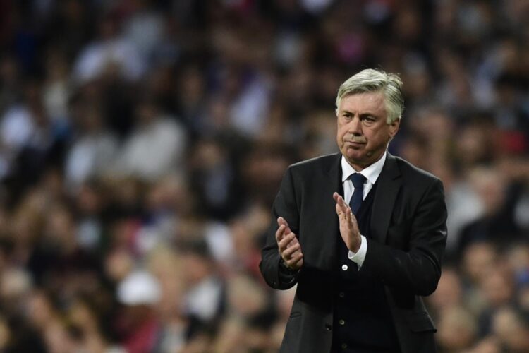 Ancelotti, Mbappé y Madrid reciben premios que no recogen en París