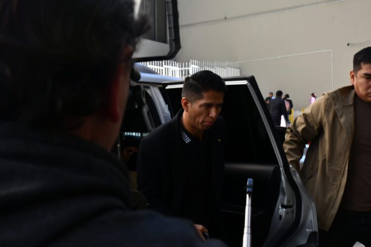 Andrónico Rodríguez llega a la reunión con el vicepresidente David Choquehuanca.