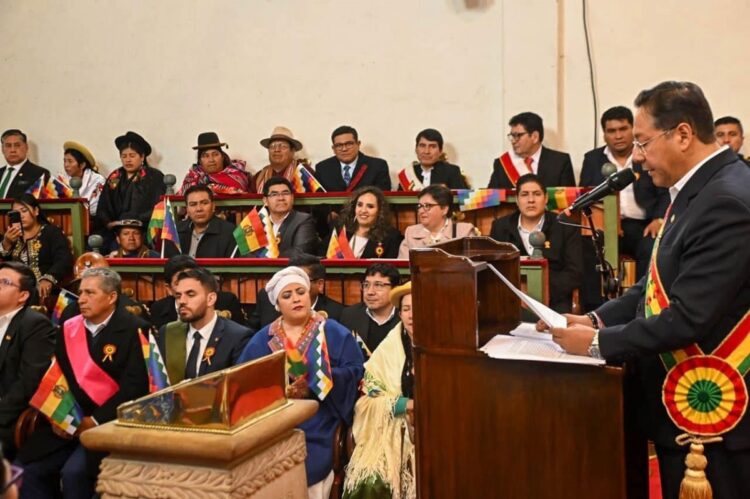 El presidente Luis Arce anunció referéndum el 6 de agosto en Sucre.