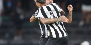 Botafogo gana 1-0 a la U de Chile y pasa a octavos de Libertadores