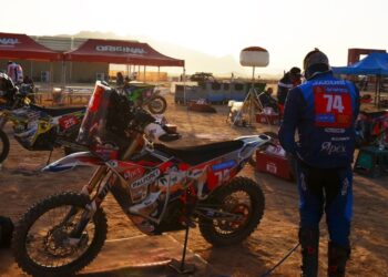 Victoria de etapa en motos para argentino Benavides en el Dakar