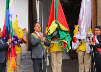 Bicentenario de Bolivia inicia con actos oficiales en Sucre