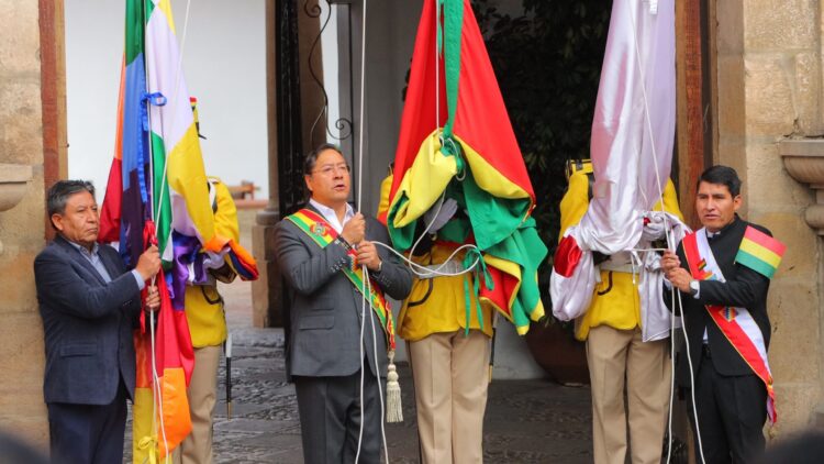 Bicentenario de Bolivia inicia con actos oficiales en Sucre