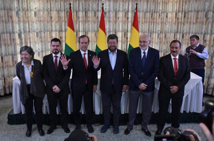 El Bloque de Unidad está en una disputa por su candidatura.
