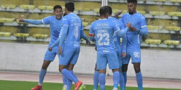 Bolívar golea 5-1, y junto a FCU, va a semifinales