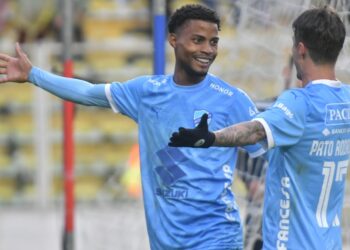 Todo es fiesta para Bolívar, campeón del Torneo de Verano