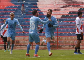 Bolívar liquida 5-1 a Always en un tiempo y se va al receso puntero