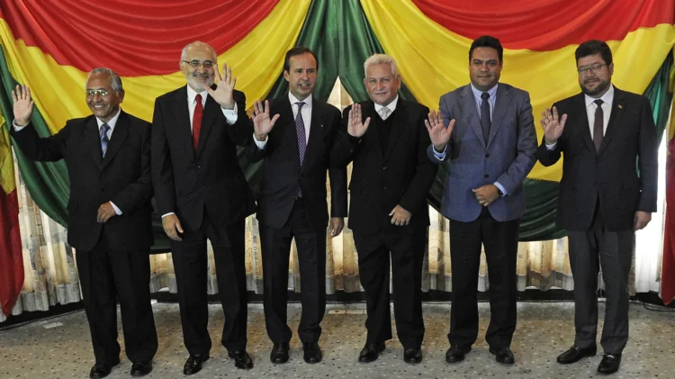 La oposición frente los cambios históricos