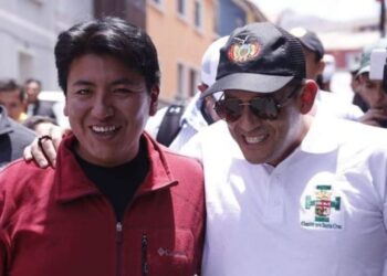 Camacho y Pumari llegan a su audiencia por el caso golpe de Estado