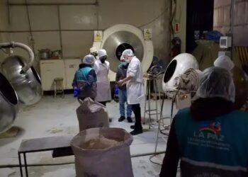 ¿Chocolates para San Valentín? En La Paz hay controles sobre producción y ventas