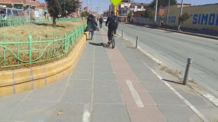 El Alto planifica una red de ciclovías y empieza con la socialización del proyecto