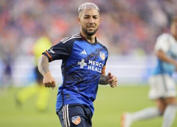 El argentino Luciano Acosta es traspasado del Dallas al Cincinnati en la MLS