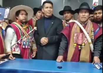 Campesinos de La Paz dan su apoyo a Andrónico como candidato