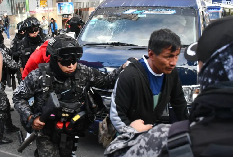 Evo rechaza persecución judicial y criminalización de la protesta evista