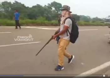 La Policía Boliviana denuncia a bloqueadores armados en Bulo Bulo