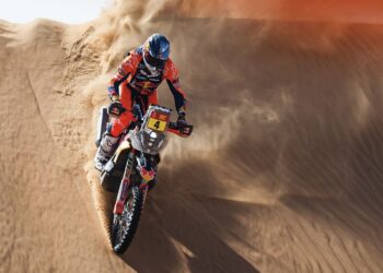 Sanders logra su quinta victoria en el Dakar y amplía su ventaja en motos