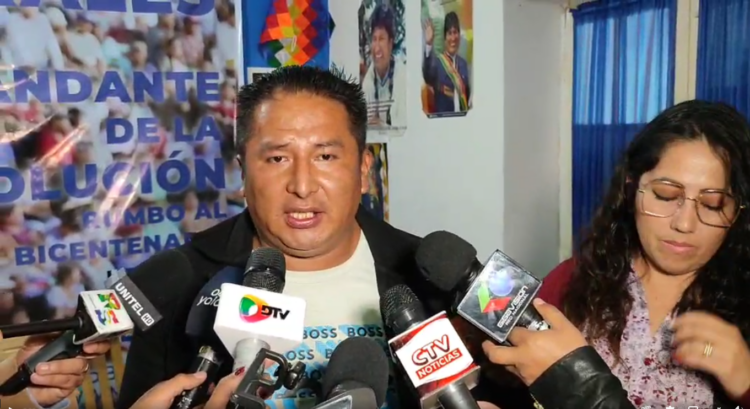 Evismo advierte con salir al bloqueo de caminos si aprehenden a Evo Morales