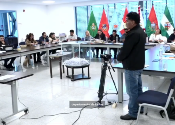 Fiscal Alave es el primero en rendir prueba oral para el cargo de Fiscal General