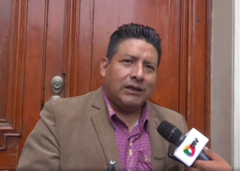 Gobernador Santos Quispe lamenta que Evo Morales no dé oportunidad a gente joven