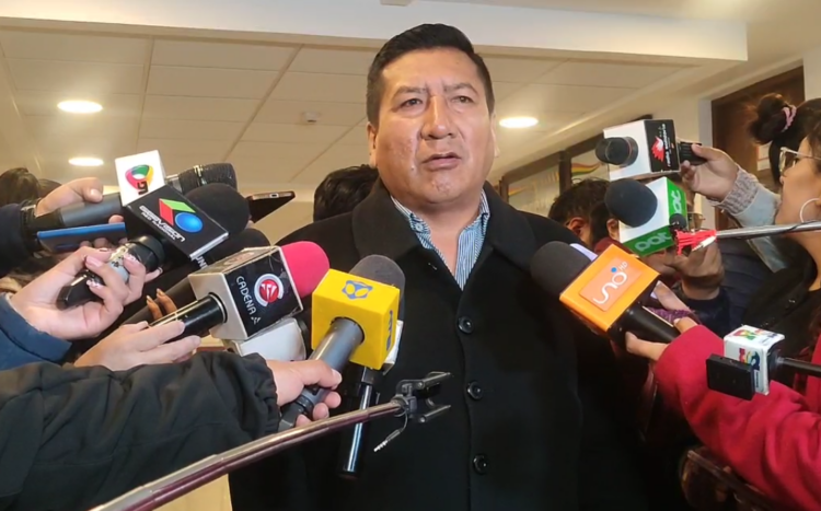 Sobre ley de paridad, diputado evista dice que no hay necesidad de una norma para obligar a las mujeres a ser candidatas