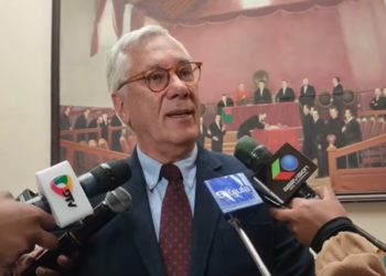 Rodríguez Veltzé plantea eliminar reelección presidencial por generar una crisis política