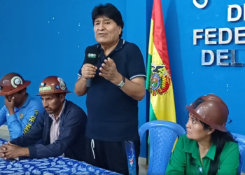 Evo: Si Bolivia no estaría en quiebra, tendría dólar; si no hay dólar, el país está en quiebra