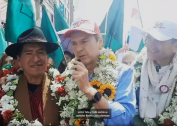 Tuto recibe apoyo de exmagistrado Gualberto Cusi en La Paz
