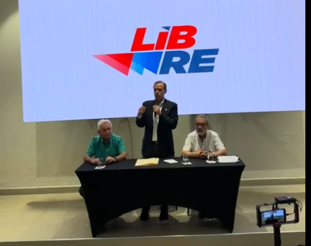 Demócratas y el FRI brindan apoyo a la candidatura de Tuto Quiroga