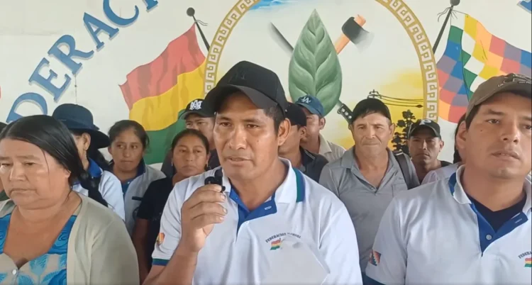 Federación Bulo Bulo respalda a Andrónico y se desmarca de Evo
